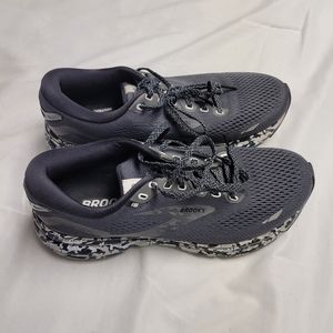 Brooks Womens Ghost 15 1203801B004 Black Running Shoes Sneakers Size 8